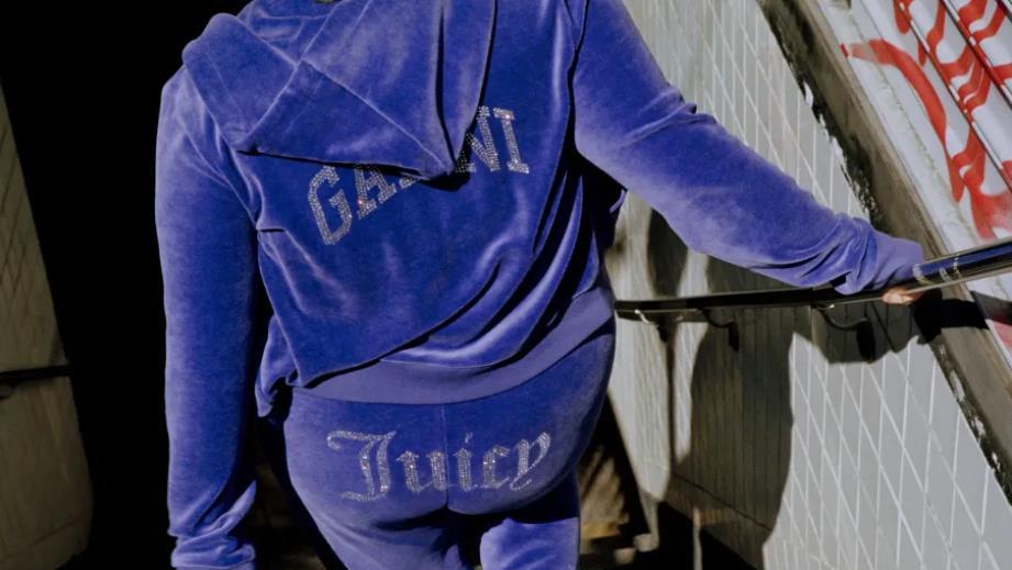 Ganni与Juicy Couture联合推出怀旧胶囊系列