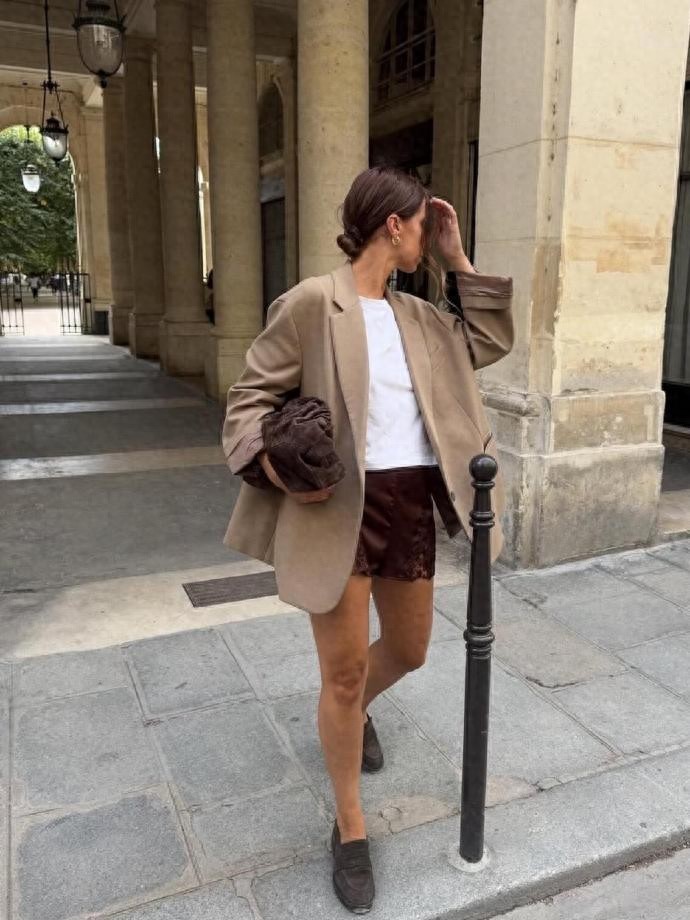 想穿法式慵懒风?ins时尚博主Camilleclnt 的穿搭给你新思路