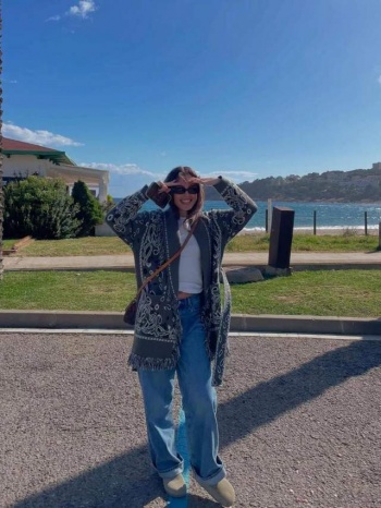 通勤约会两不误!Anna Escassut 的一衣多穿实用穿搭方案