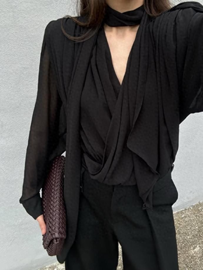 穿搭灵感库|跟着ins时尚博主greta_sam学爱尔兰博主的氛围感穿搭