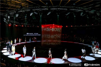 中国国际时装周大秀直击：京东JD FASHION自研面料首发 树立品质新标杆