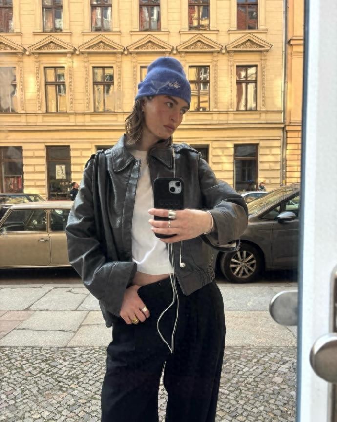 秋冬不想穿得臃肿?学ins时尚博主的松弛风穿搭，秒变时髦精