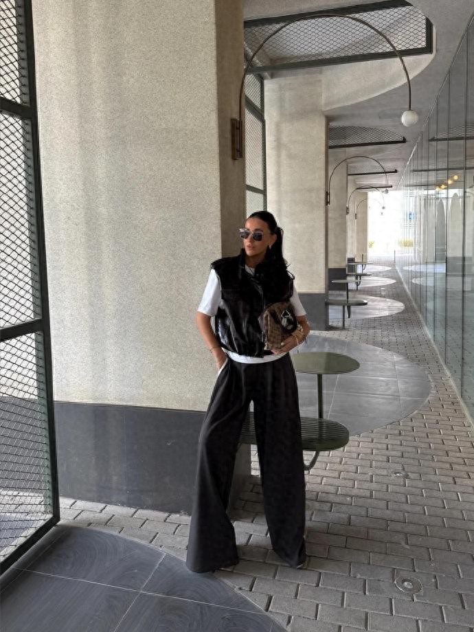 ins时尚博主nicolerusssell 的穿搭灵感，通勤 / 约会 / 出游全适配