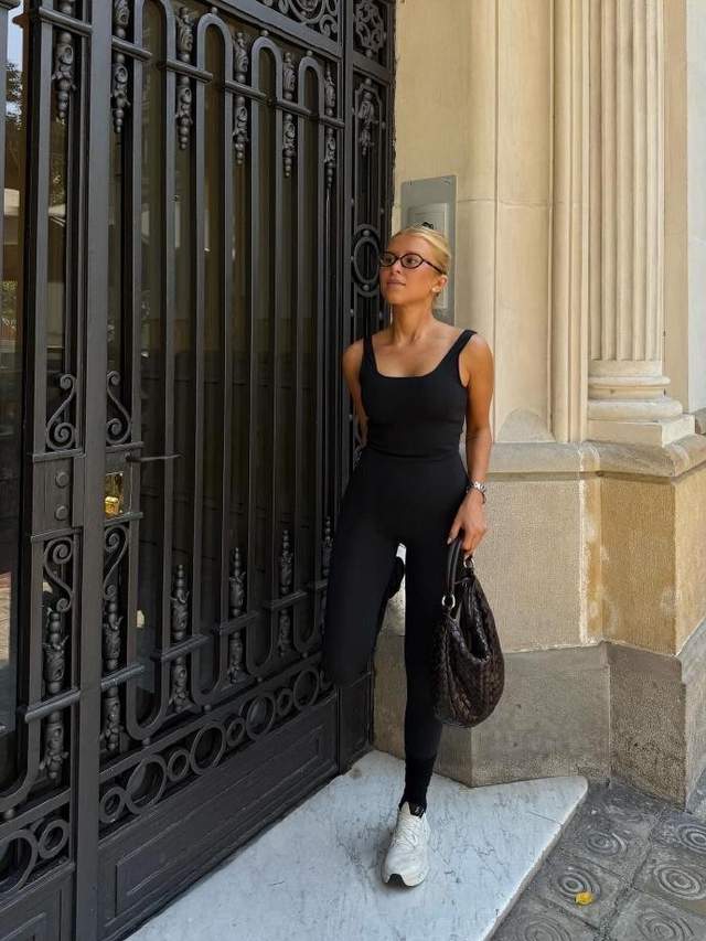 跟着ins时尚博主解锁快乐穿搭：一抹亮色，就能拯救整套 look