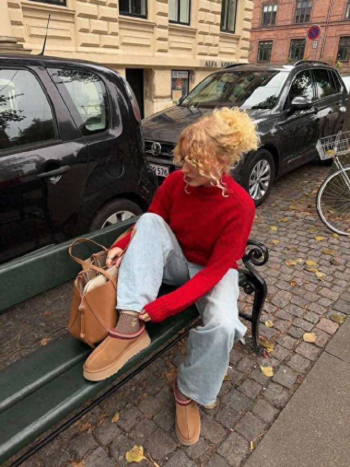 ins时尚博主的日常穿搭太圈粉：松弛感拿捏，出门不用费脑想