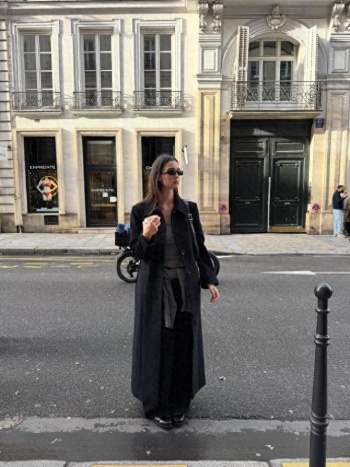 告别红装也喜庆!ins时尚博主黑灰穿搭玩转春节高级感