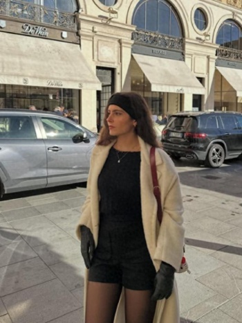 大地色系 yyds!ins时尚博主hilylucy教你用低饱和穿出高级质感