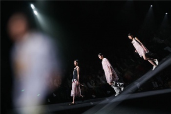 UOOYAA 2026夏季系列「湖边乐园」｜秀场直击