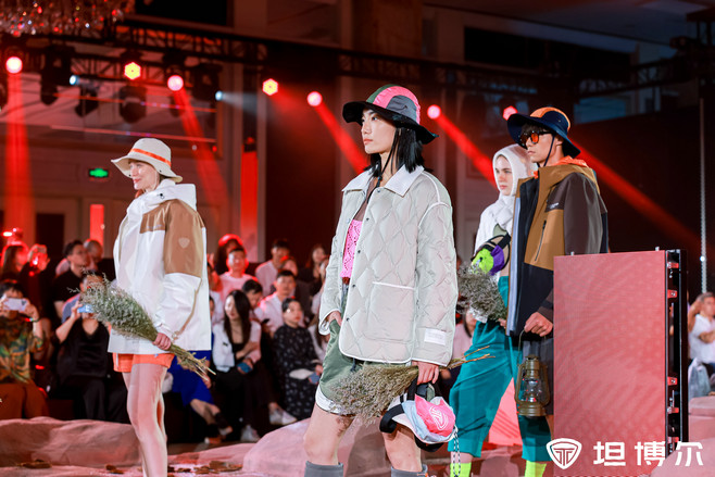 定义户外新趋势，坦博尔高品质时尚羽绒系列上海全球首发 
