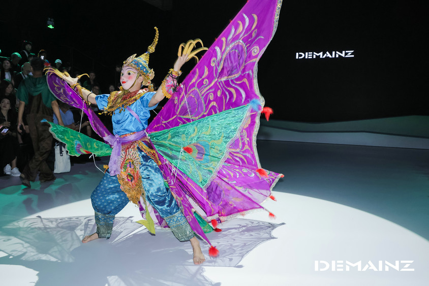 DEMAINZ 地缦主理人陈致画用行走的画笔重构自然、艺术与科技户外机能